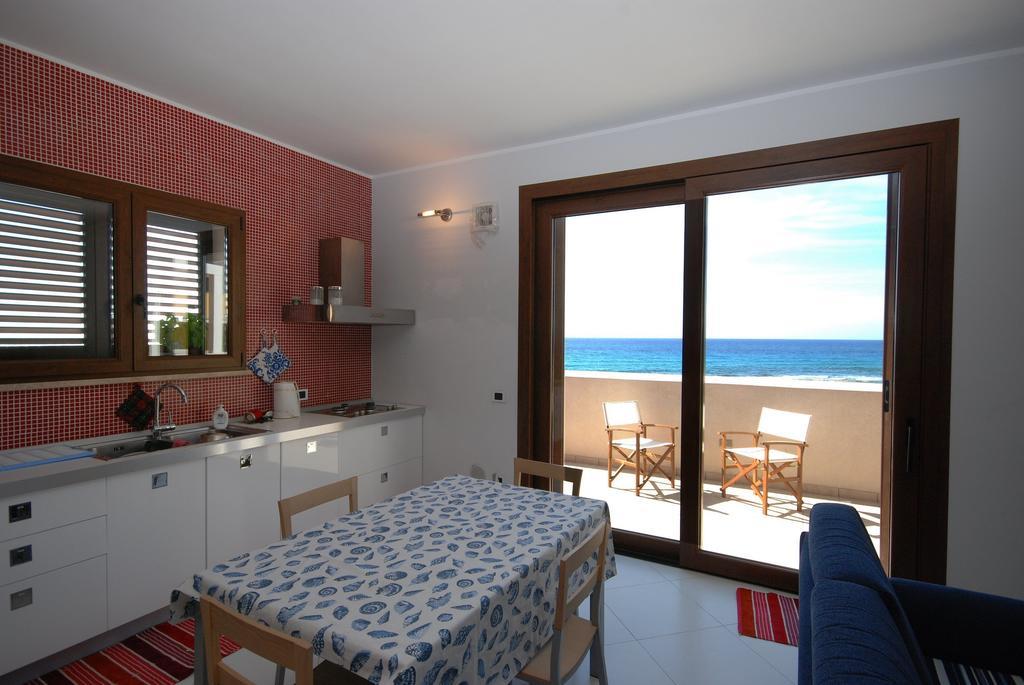Terrazza Sul Mare Διαμέρισμα Τράπανι Δωμάτιο φωτογραφία